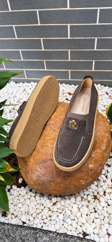 Mocassins LMCONFORT à fleur dorée – Marron